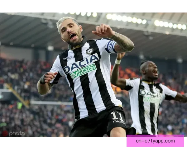 从不喜欢到享受防守 赫拉芬贝赫谈断球心得